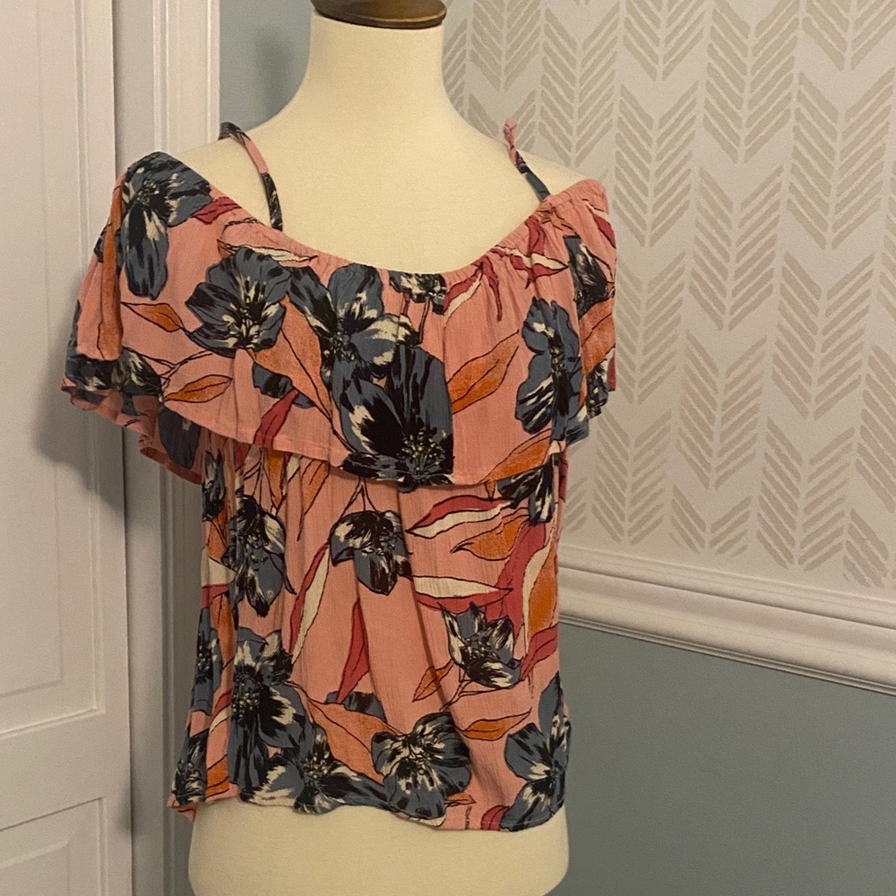 Billabong Off-Shoulder Floral Blouse - Pink and Black